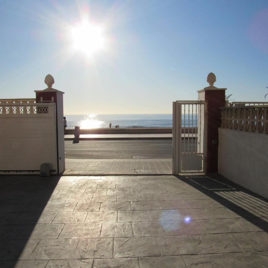 Apartmán Edificio Montecarlo Playa San Juan El Campello Exteriér fotografie